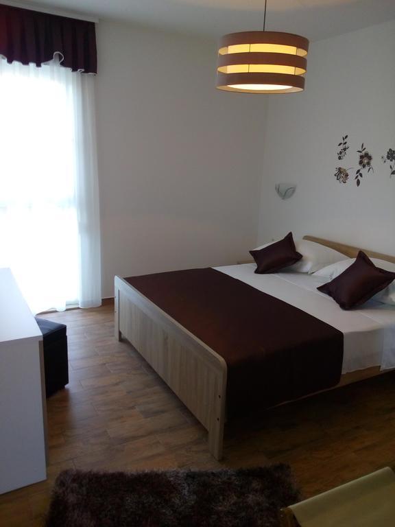 Villa Duje Old Town Trogir Ngoại thất bức ảnh